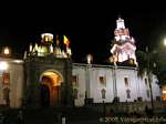 La Cathédrale Métropolitaine de Quito vue de nuit, Équateur.