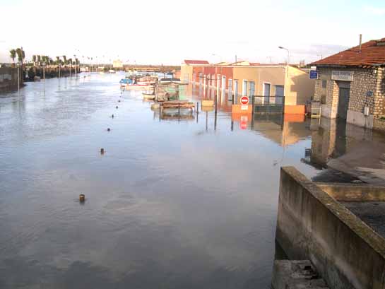Palavas les Flots - Inondations de décembre 2003
Mots-clés: Palavas-les-flots inondations