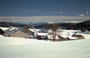Haut-Jura
le haut jura en hiver
Mots-clés: Haut-Jura