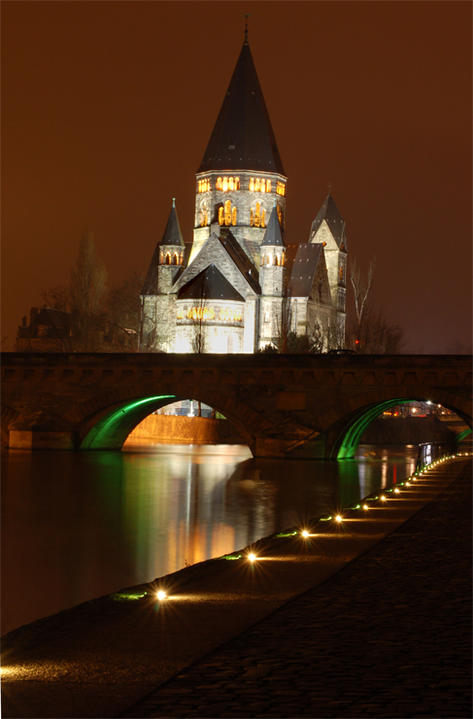 Illuminations du temple de Metz
Mots-clés: Metz