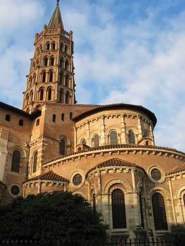 La Basilique Saint-Sernin à Toulouse
Saint-Sernin commencé au XI siècle
Mots-clés: Toulouse