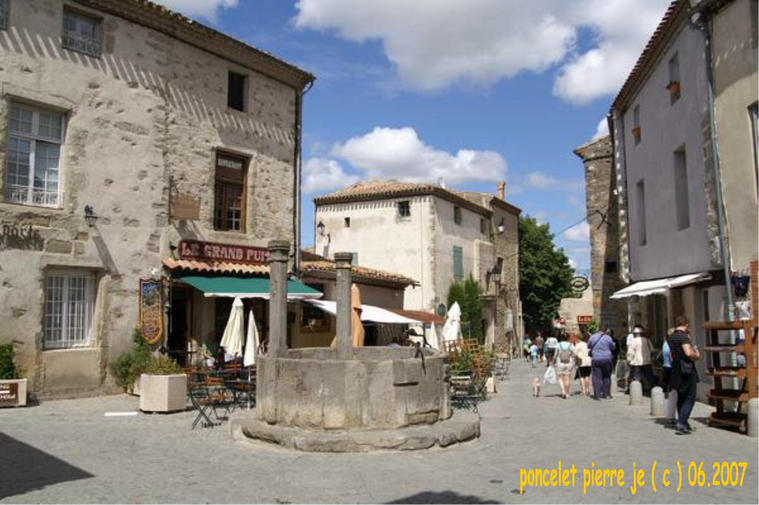 Carcassonne : le vieux puits
Mots-clés: Carcassonne