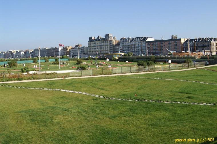 Le front de mer à Dieppe
le front de mer à dieppe
Mots-clés: Dieppe