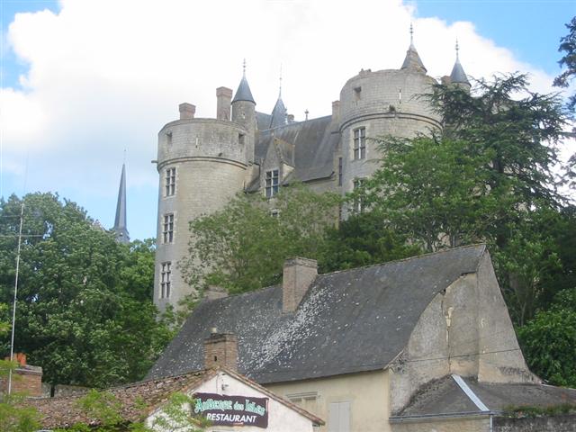 Montreuil Bellay le Chateau
