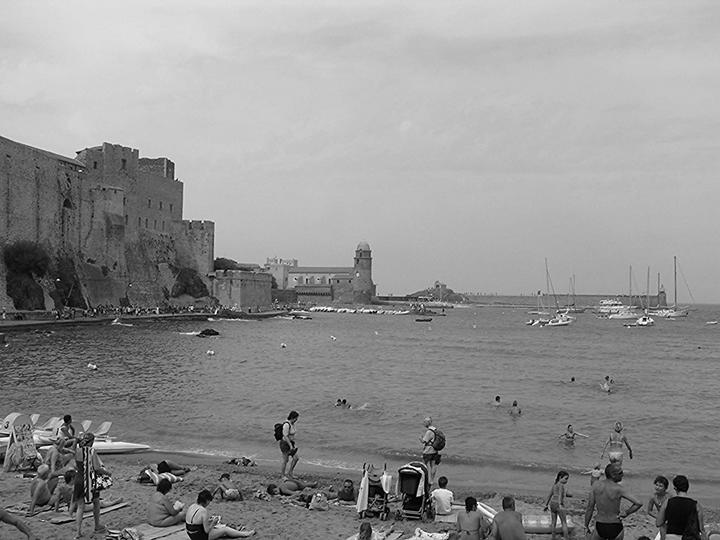 Collioure Juillet 2005
dimensions : 2048 x 1536
taille : 226 ko
type : jpeg

Mots-clés: Collioure languedoc roussillon pyrénées-orientales