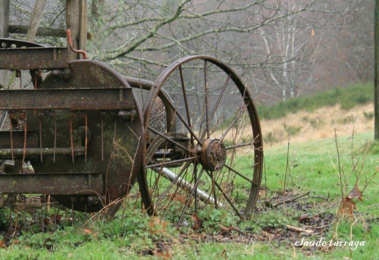 Ancienne machine agricole Arnac Pompadour
Ancienne machine agricole
