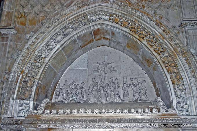 Détail architectural dans la Chapelle du Fondateur, Batalha - Portugal