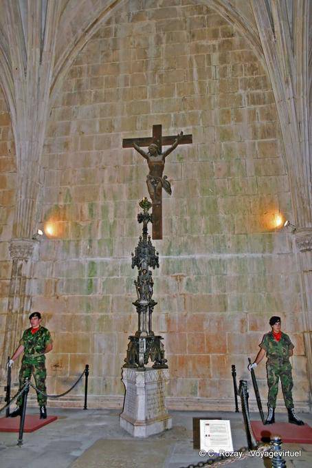 La salle capitulaire et la  tombe des Soldats inconnus,  Monastère de Batalha - Portugal