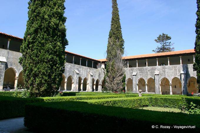 Dans le Cloître Alfonso V, Batalha - Portugal