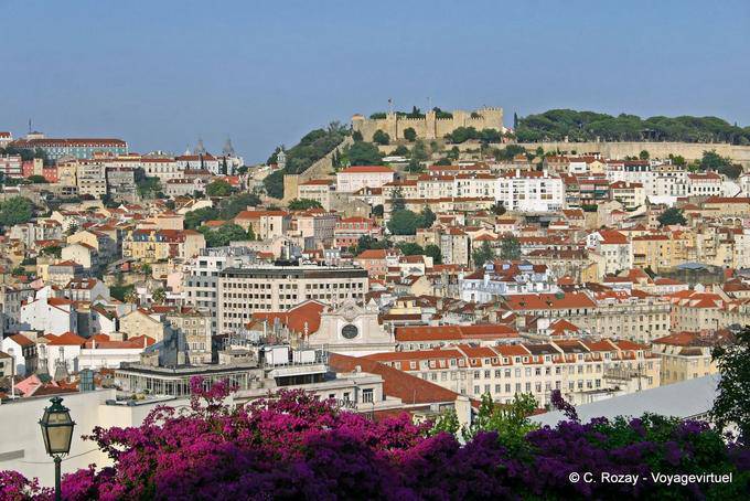 Panorama sur la ville et son château, Lisbonne - Portugal