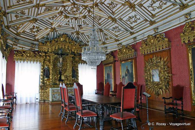 Richissime salon dans le Musée de Saint-François d'Assises, Porto - Portugal