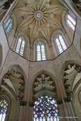 La coupole de l'église, vue de l'intérieur, Batalha, Portugal.