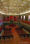Sala dos Capelos ou Grande salle des Actes, hall principal de l' Université de Coimbra, Portugal.
