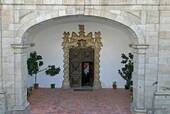 Entrée du Musée, Évora, Portugal.