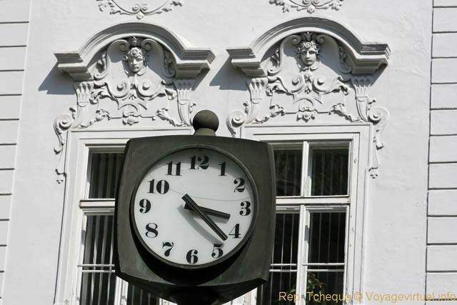 Celetna, l'horloge fondue - Prague, République Tchèque