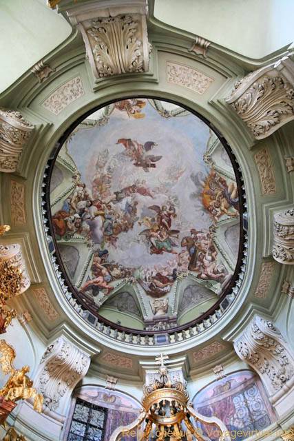 Sous la voûte de la chapelle Sainte Barbe, Église Saint-Nicolas (Kostel sv. Mikuláše), Malá Strana - Prague, République Tchèque
