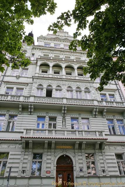 Architecture d'un immeuble, Janackovo Nabrezni - Prague, République Tchèque