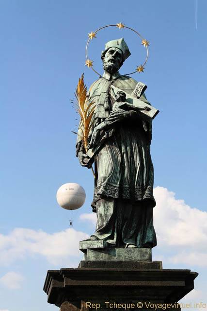 Karluv Most, Jean Népomucène et le ballon - Prague, République Tchèque