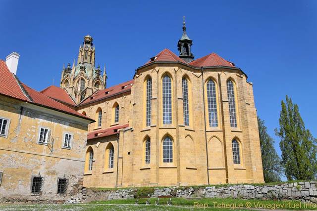 L'arrière de l'église du Monastère bénédictin de Kladruby - Prague, République Tchèque