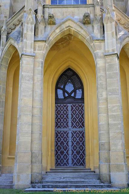 Architecture gothique, église du monastère bénédictin de Kladruby - Prague, République Tchèque
