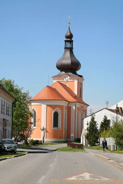 Village de Kladruby, son église - Prague, République Tchèque