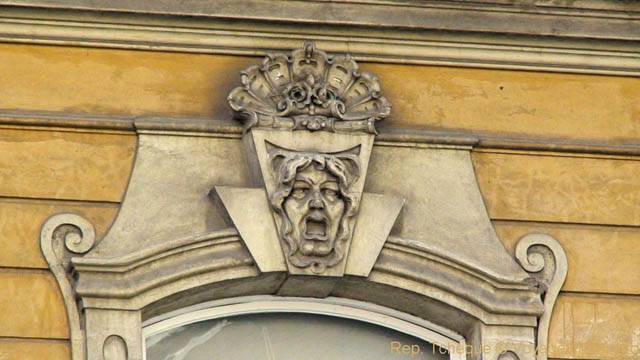 Haut de fenêtre sculptée, Maiselova - Prague, République Tchèque