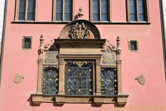 Vieille-Ville, Ancien Hôtel de ville, la façade rose, (Staroměstské náměstí) - Prague, République Tchèque