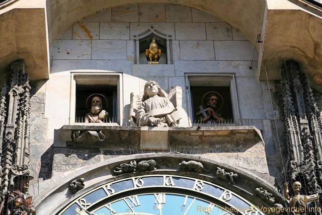 L'apparition des apôtres sur l'horloge astronomique, Vieille-Ville, Ancien Hôtel de ville - Prague, République Tchèque