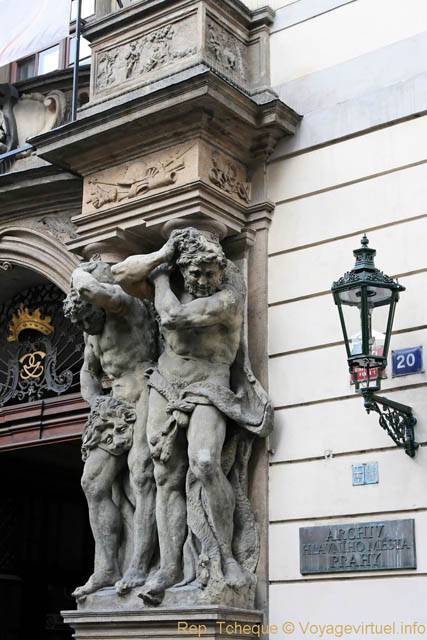Palais Clam Gallas, Atlantes, Husova Prahy - Prague, République Tchèque
