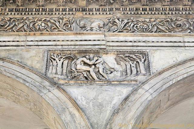 Détail de reliefs, Palais d'été de la reine Anne (Letohrádek královny Anny), (Prazsky Hrad) - Prague, République Tchèque