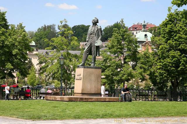Statue de Josef Manes - Prague, République Tchèque