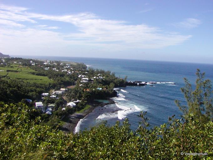 En descendant dans le sud, baie de Manapany - La Réunion