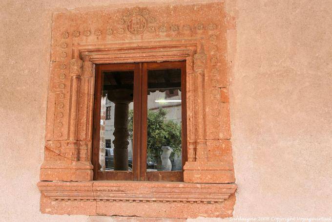 Fordongianus, Forum Traiani, une fenêtre - Sardaigne