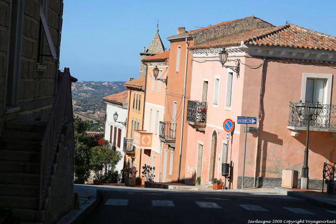 Luogosanto, via Carducci - Sardaigne