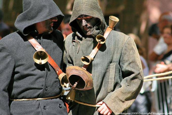 Nuoro, Festa del Redentore, mineurs de Barbagia, kling kling - Sardaigne