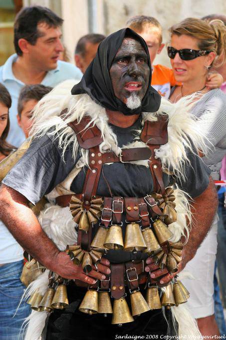 Nuoro, Festa del Redentore, Sonaggiaose Surzu Ortueri, barbe blanche - Sardaigne