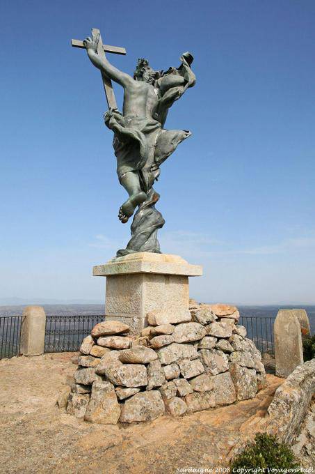 Nuoro, Redentore, statue vue de dos, Monte Ortobene - Sardaigne