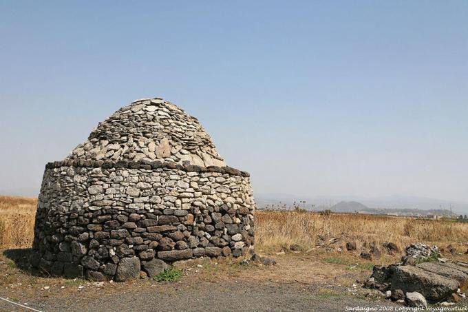 Nuraghe Santu Antine, construction externe - Sardaigne