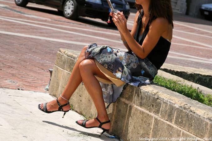 Oristano, jambes et talons aiguilles, Il Seminario - Sardaigne