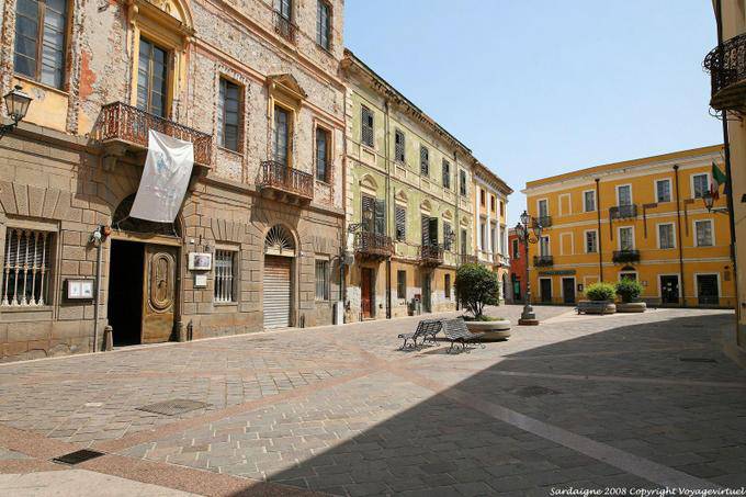 Oristano, piazza Martini - Sardaigne