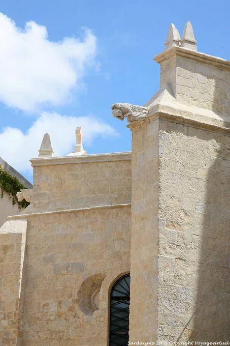 Sassari, Duomo San Nicola, contrefort extérieur et gargouille - Sardaigne