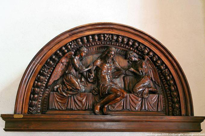 La résurrection, bas relief en bois, cathédrale San Pietro, Tempio Pausania - Sardaigne
