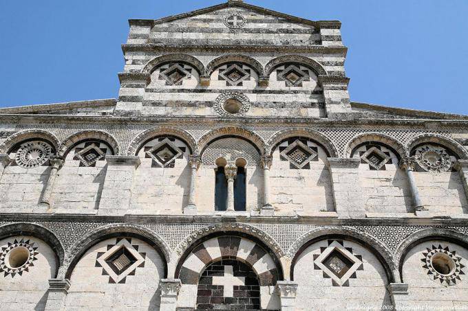 Thiesi, San Pietro Sorres Benedictine Monastère, Borutta - Sardaigne