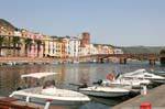 Bosa, le Pont Vieux vu depuis Lungo Temo Emilio Sherer, Sardaigne.