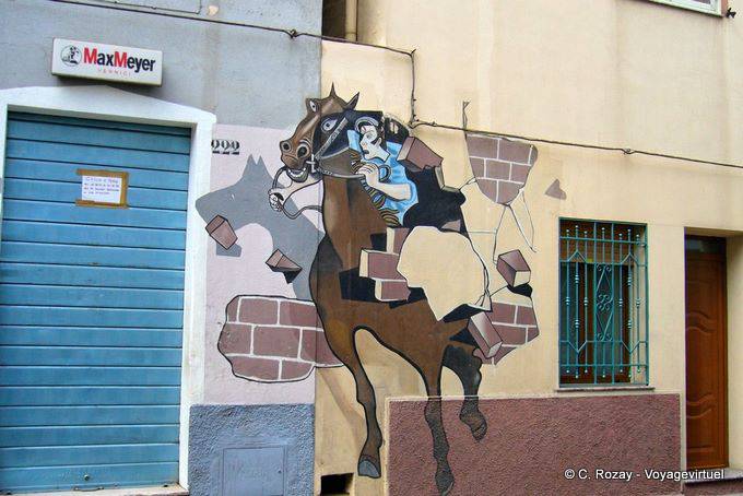 Orgosolo, le cavalier brisant le mur (Dopo Il Palio), murales - Sardaigne