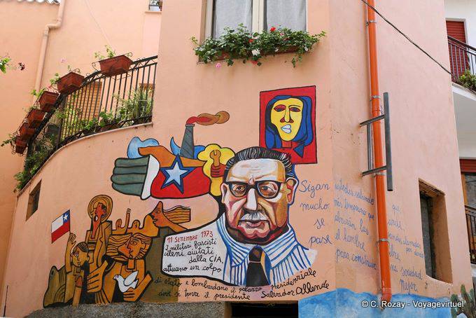 Orgosolo, assassinat de Salvador Allende, 11 septembre 1973, murales - Sardaigne