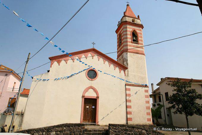 Tinnura, l'église paroissiale dédiée à Sainte Anne - Sardaigne