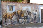 Fonni, les chevaux à l'abreuvoir et l'homme se désaltérant, Murales, Sardaigne.