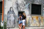 Orgosolo, corso Repubblica, fresque murale autour du distributeur de billets, Sardaigne.