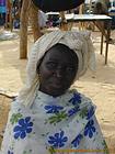 Portrait d'une marchande, Marché de Foundiougne, Senegal.